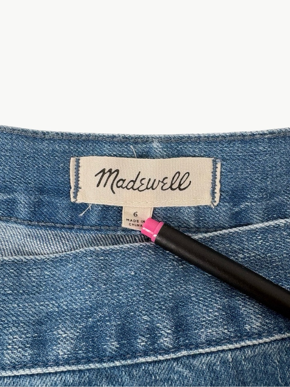 Madewell Raw-Hem Mini Wrap Jean Skirt Size 6 Cardiff Wash Denim 100% Cotton - Picture 4 of 13